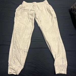 Lululemon joggers